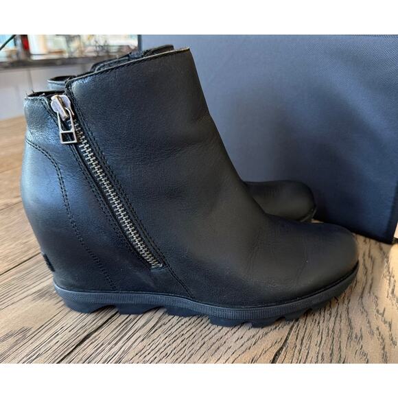 Sorel Shoes - Sorel Joan Of Arctic Wedge II Boots Womens 8.5 Side Zip Bootie NL3364-010 Black